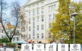 Classic Apartments In Old Town