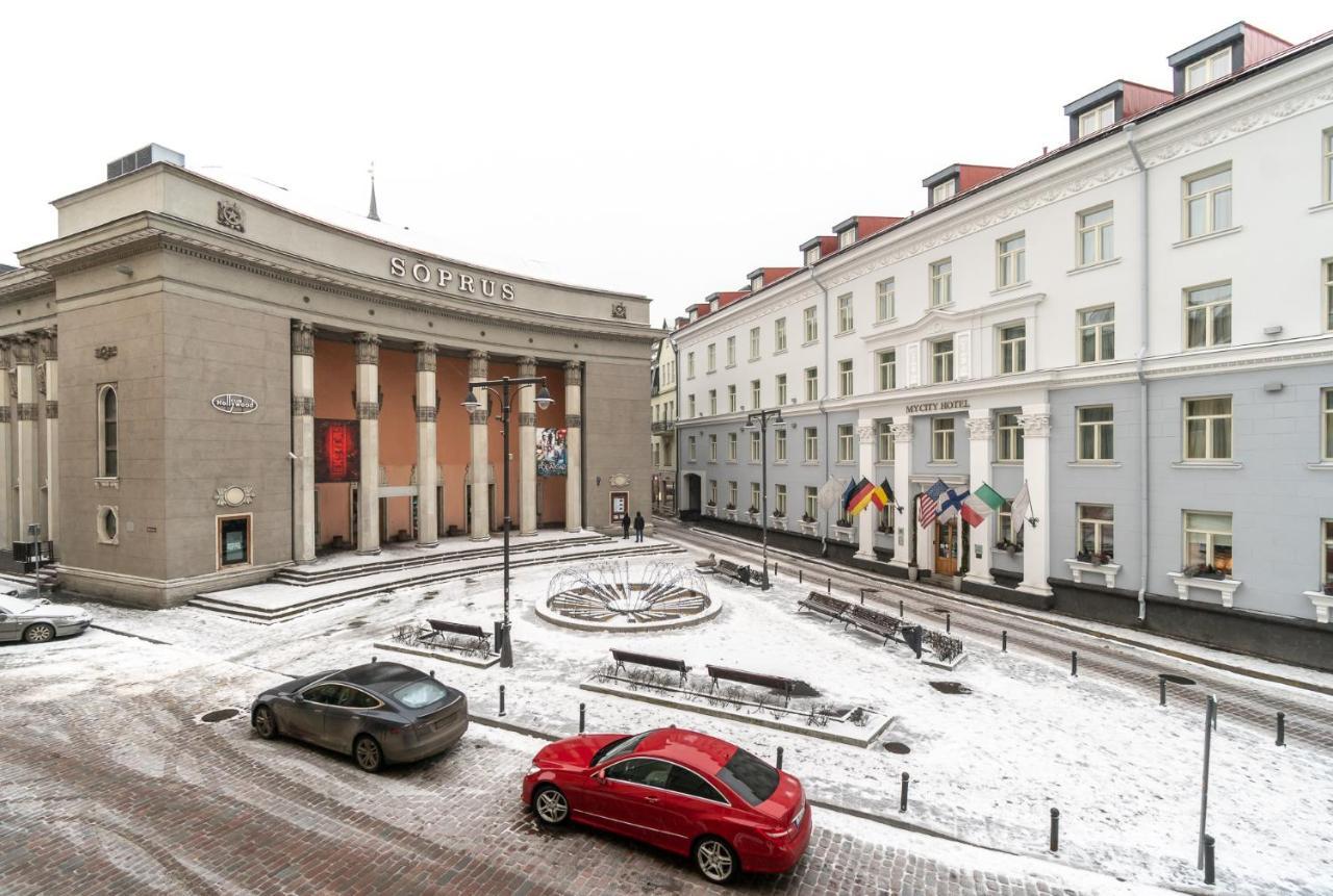 Classic Apartments In Old Town Tallinn Buitenkant foto