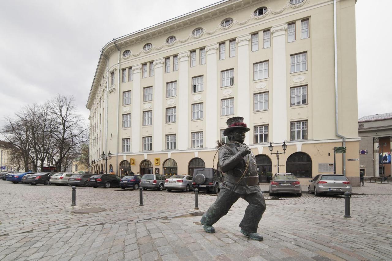 Classic Apartments In Old Town Tallinn Buitenkant foto